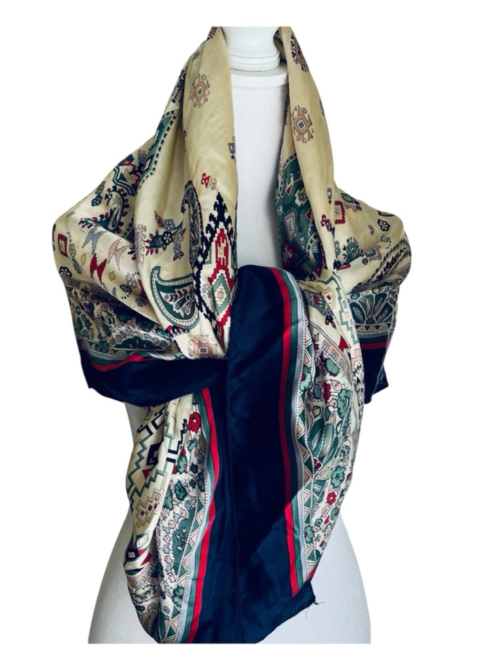 100% silk Paisley Print Scarf